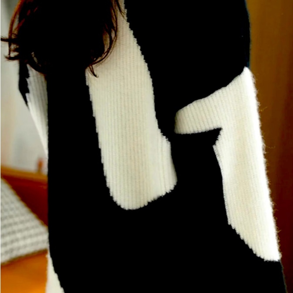Never worn ..casual chic